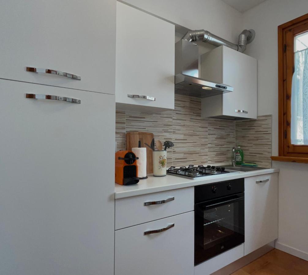 Villa Villino Anna à Viareggio Extérieur photo