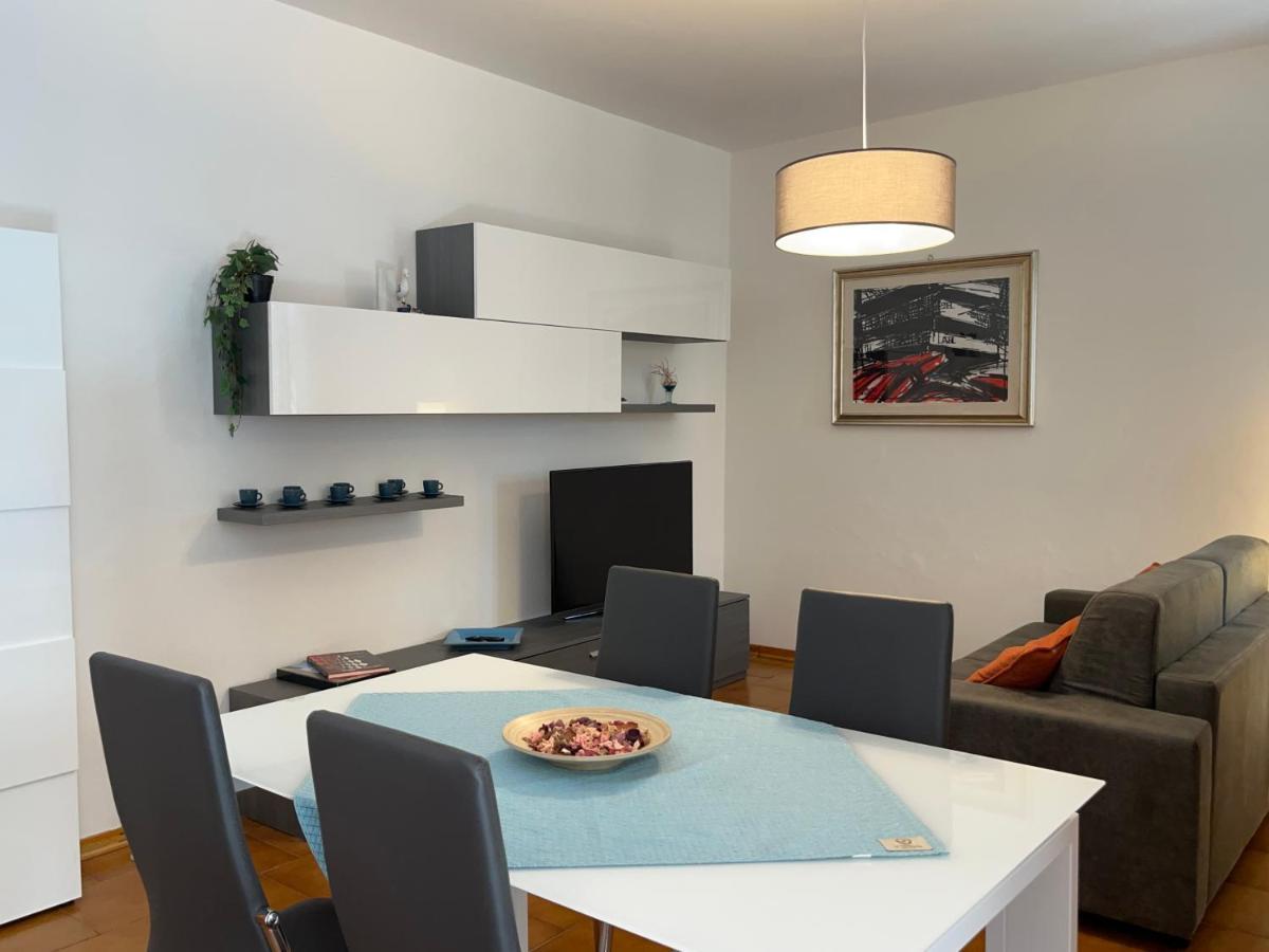 Villa Villino Anna à Viareggio Extérieur photo